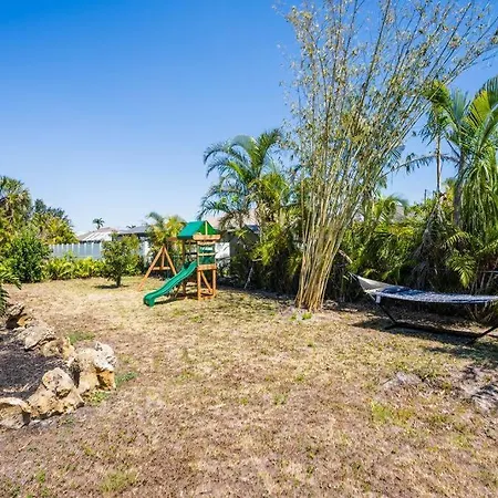 Heated Pool Villa/3 Beds/Beach/Downtown/Game Room